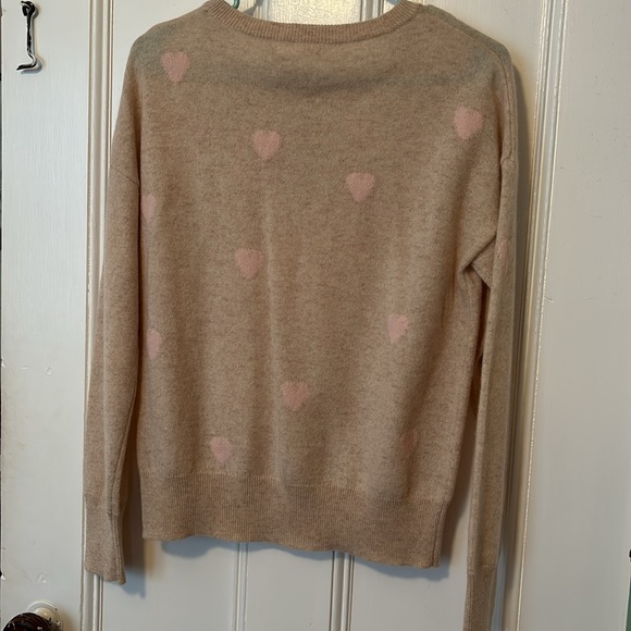 NWT heart sweater - Picture 3 of 3